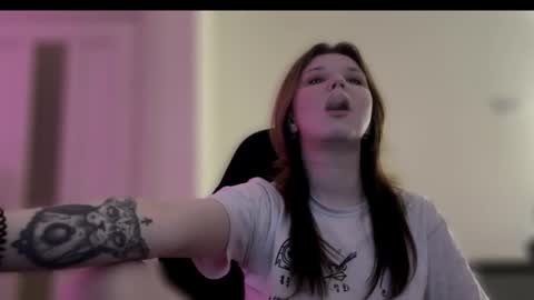 Snapshot of choimia chatting on November 2025 10:43:02 PM Lissa online show from November 2025 10:43:02 PM