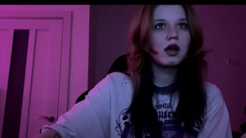 Snapshot of choimia chatting on November 2025 10:11:02 PM Lissa online show from November 2025 10:11:02 PM