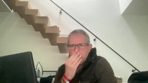 choupipat1 online show from October 2025 07:20:02 AM