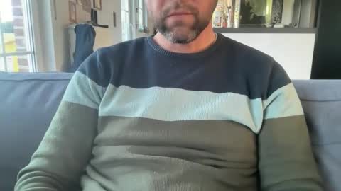 chris13abcd online show from March 2026 08:09:02 AM