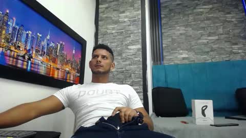 chris_dick2 online show from February 2026 06:00:02 AM