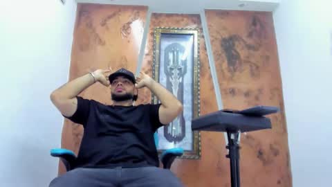 chris_evans00 online show from February 2026 11:24:01 AM