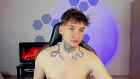 Chris Tyson online show from February 2025 11:00:02 PM