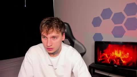 Chris Tyson online show from October 2025 10:02:01 AM