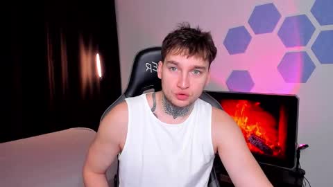 Chris Tyson online show from December 2025 12:45:01 PM