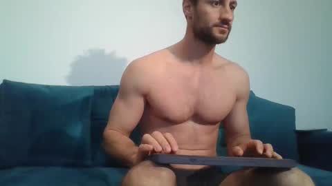 Snapshot of chrisaron chatting on April 2026 04:13:02 AM chrisaron online show from April 2026 04:13:02 AM