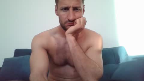 Snapshot of chrisaron chatting on April 2026 04:24:02 AM chrisaron online show from April 2026 04:24:02 AM
