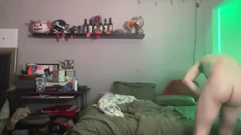 Snapshot of chrisfordcam chatting on January 2026 01:33:01 AM Chris Ford online show from January 2026 01:33:01 AM