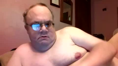 Snapshot of chrismini312 chatting on May 2026 08:17:01 PM Chris The Jerk Off King online show from May 2026 08:17:01 PM