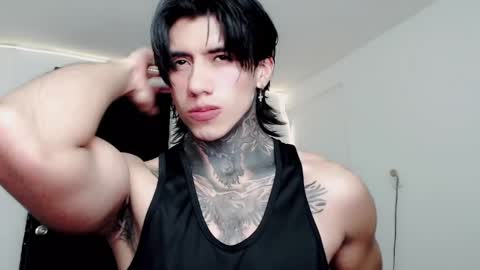 Snapshot of chriss_opp chatting on February 2025 06:48:01 AM CHRIS  INDEPENT MODEL online show from February 2025 06:48:01 AM