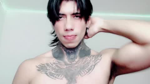 Snapshot of chriss_opp chatting on March 2025 06:11:01 PM CHRIS  INDEPENT MODEL online show from March 2025 06:11:01 PM