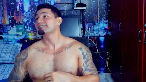 Chriss Stewart online show from November 2025 03:39:02 AM