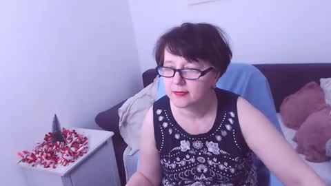 Christa online show from December 2024 11:29:01 PM