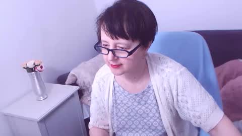 Christa online show from February 2025 07:07:01 AM