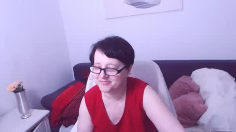 Snapshot of christarose chatting on June 2026 04:31:01 PM Christa online show from June 2026 04:31:01 PM