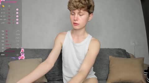 Snapshot of christian_di0r chatting on September 2025 06:31:02 PM Christian PVT open online show from September 2025 06:31:02 PM