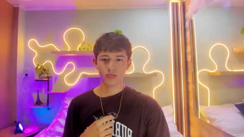 Snapshot of christian_foxx chatting on February 2026 01:48:02 PM Christian online show from February 2026 01:48:02 PM