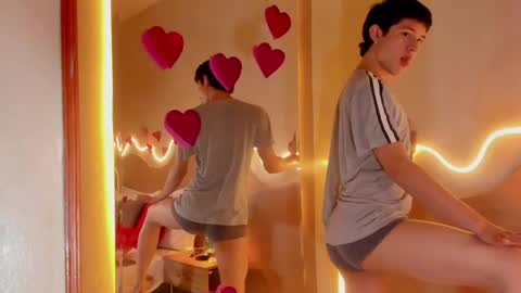 Snapshot of christian_foxx chatting on February 2026 01:52:02 PM Christian online show from February 2026 01:52:02 PM