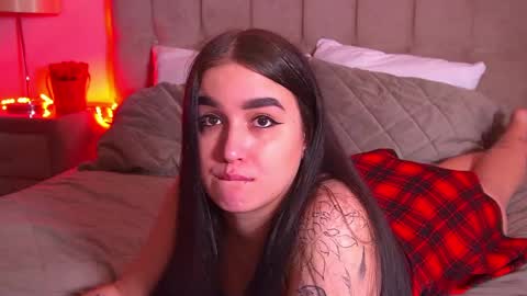 Christina online show from February 2025 01:23:01 AM