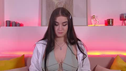 Christina online show from February 2025 01:12:02 AM