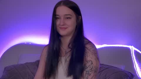 Christina online show from February 2025 06:45:01 PM