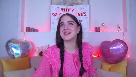 Christina online show from February 2025 09:43:01 PM