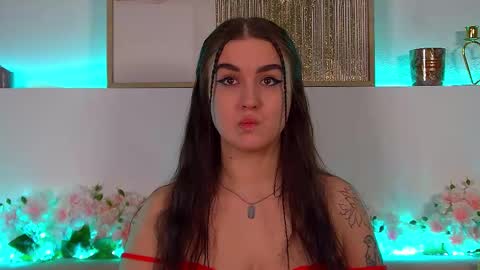 Christina online show from February 2025 04:01:01 AM