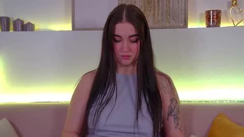 Christina online show from February 2025 09:36:01 PM