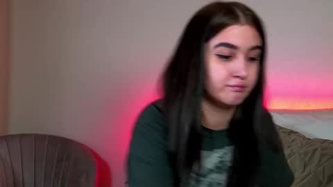 Christina online show from March 2025 04:02:02 AM