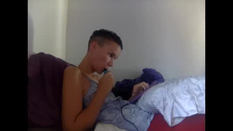 Snapshot of christinasaunters chatting on February 2025 09:26:02 PM Christina Saunters online show from February 2025 09:26:02 PM