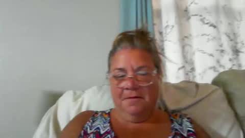 Snapshot of christopher_rain chatting on June 2026 12:11:01 AM Christopher Rain online show from June 2026 12:11:01 AM