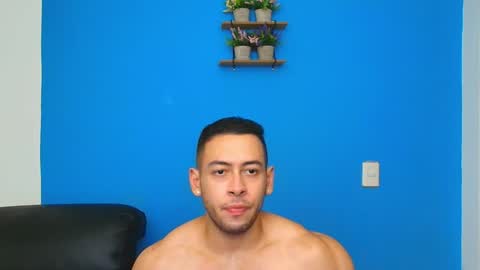 Christopher online show from January 2025 03:29:01 AM