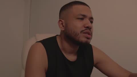 Snapshot of christopherdav chatting on January 2025 04:34:01 AM Chris online show from January 2025 04:34:01 AM