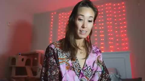 Christy Love online show from December 2025 03:11:01 AM