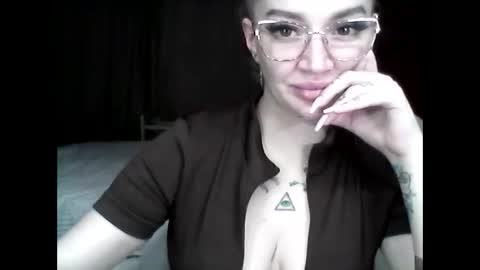 Snapshot of christyblondie chatting on March 2026 09:15:01 PM christyblondie online show from March 2026 09:15:01 PM