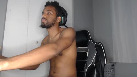 Snapshot of chrisvacherx chatting on December 2024 07:57:01 PM ChrisVacherx online show from December 2024 07:57:01 PM