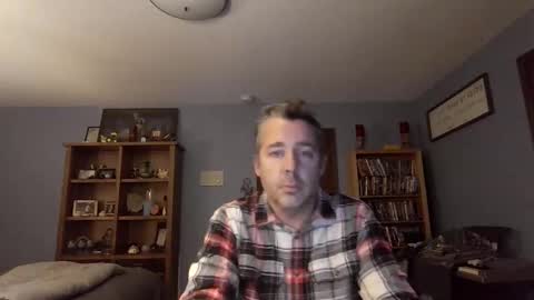 Snapshot of chrisw8121 chatting on November 2025 12:27:01 AM chrisw8121 online show from November 2025 12:27:01 AM