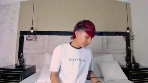 Chris online show from March 2026 03:33:01 AM