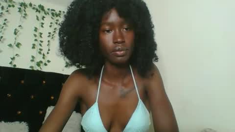 chroe22 online show from January 2026 09:17:01 PM