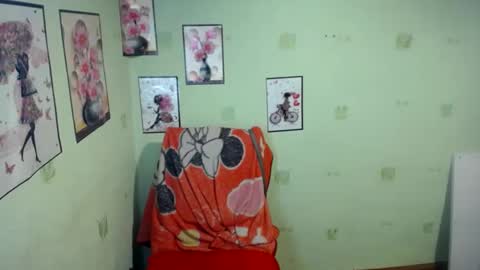 Diana online show from February 2025 04:10:02 PM