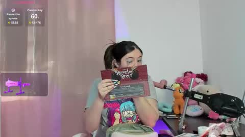 Vanesa online show from October 2025 03:57:02 PM