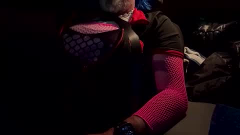 chubbybiboy77 online show from November 2025 12:16:01 PM