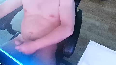 chucky606 online show from April 2026 05:21:01 PM