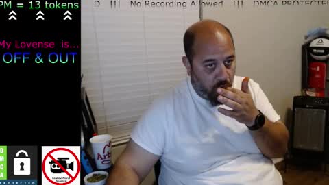 Snapshot of chunkymonkey420 chatting on February 2025 06:27:02 AM Spencer Smokey Bear online show from February 2025 06:27:02 AM