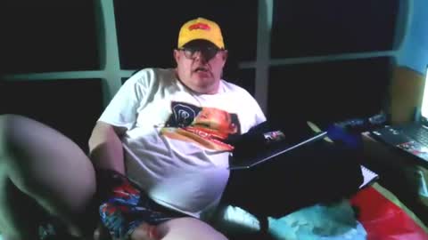 Snapshot of chybbydj4 chatting on June 2026 04:20:01 PM Sir UAZ Bochanka online show from June 2026 04:20:01 PM