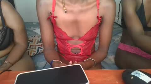 Snapshot of chyna_baibe chatting on September 2025 06:50:02 AM chyna_baibe online show from September 2025 06:50:02 AM
