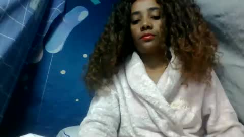 ciciazzhh online show from May 2026 06:53:01 AM