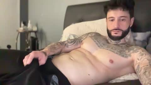 Snapshot of cicigetthe85 chatting on February 2026 03:37:01 AM cicigetthe85 online show from February 2026 03:37:01 AM