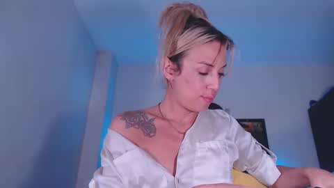 cicimom online show from March 2026 09:03:01 AM