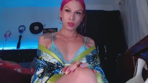 cicimom online show from June 2026 07:55:01 AM